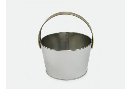 T3528 - Bucket Tin with Metal Handle